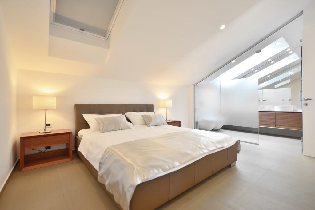 Chiponsky One - 5 Star Beachfront Property Бол Экстерьер фото
